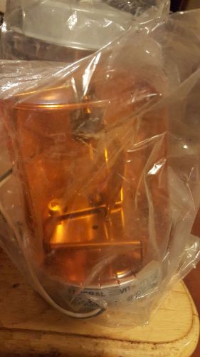 Federal vitalite 110v amber rotating beacon light model 121s for sale