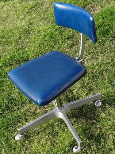 DEXTA CHAIR Aluminum Rolling Exam Seat Pneumatic Adjustable Tattoo Medical Stool