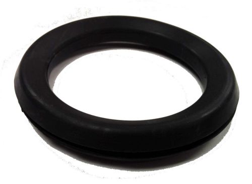 Herco AM358 Large Neoprene Rubber Grommet (2-5/8&#034; x 3-5/8&#034;) - 1 ea