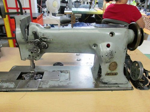 SINGER SEWING MACHINE MODEL 112-W-40