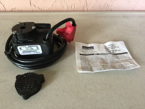 Little Giant PE-1 Series 518200 Submersible Pump 170 GPH 646 &#034;NEW&#034; No Box