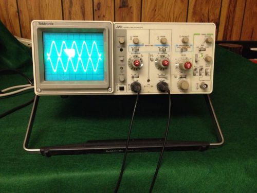 Tektronix 2213 60 MHz Fully Operational Dual Channel Analog Oscilloscope