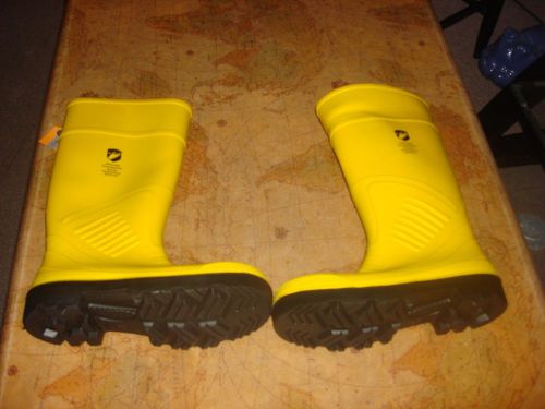 Onguard polyurethane boot yellow steel toe astm f2413-11  yellow new  size 7 us for sale