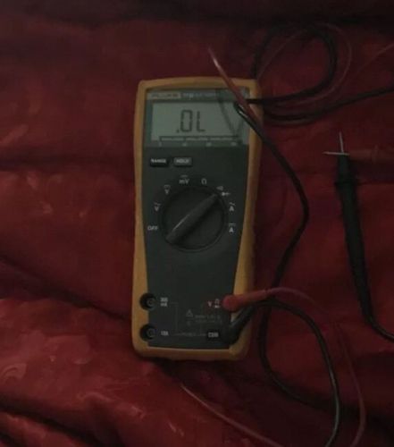 Fluke 77 III Digital Multimeter