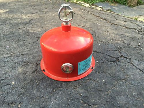 Pemall 1211 HALON- FIRE EXTINGUISHER      Model HU-6T