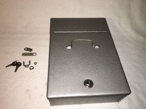 VINTAGE LOCK BOX METAL WITH KEY STORAGE FILE STEEL