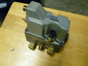 Used Spicer CTIS Air Regulating Valve, 19207SOCN12418057 for FMTV LMTV MTV M1078