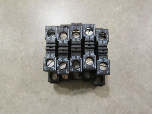 Siemens 3SB3400-0A Contact Block (Lot of 5)