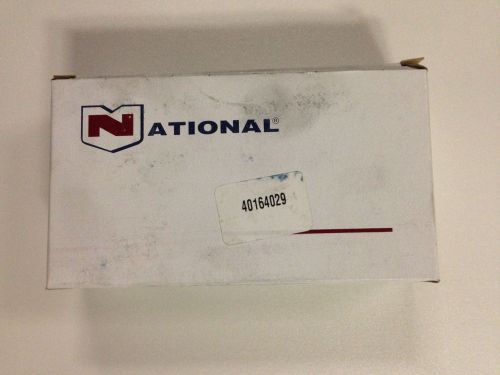 Box of (8 )New National Carbon Motor Brush 40164029 DE9000 H2