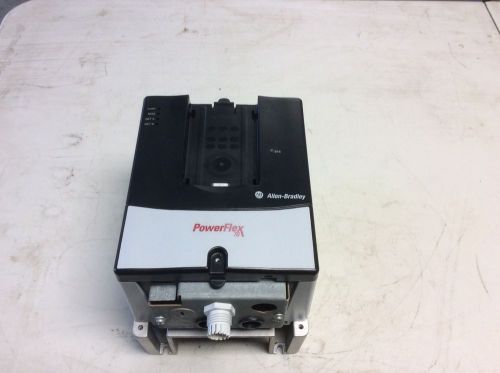 Allen Bradley 20AB6P8A3AYNNNC0 2 HP 240 V 3 Phase PowerFlex 70 VFD 20AB6P8A