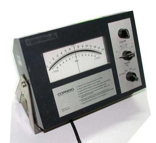 VERY NICE CORNING SCIENTIFIC PH METER CAT. 47500