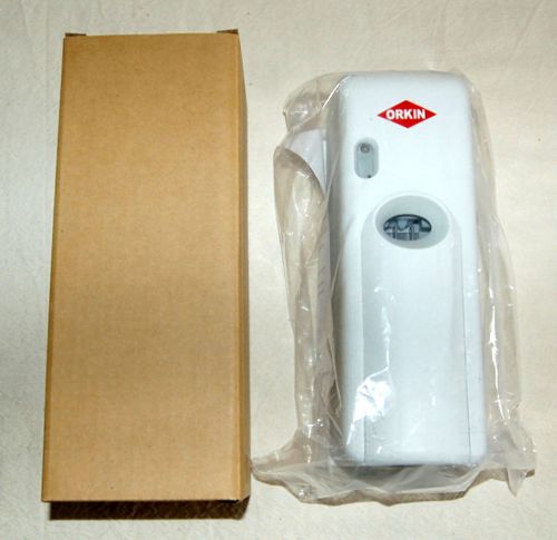 Battery operated metered aerosol can air freshener dispenser 1000 431-4000 for sale