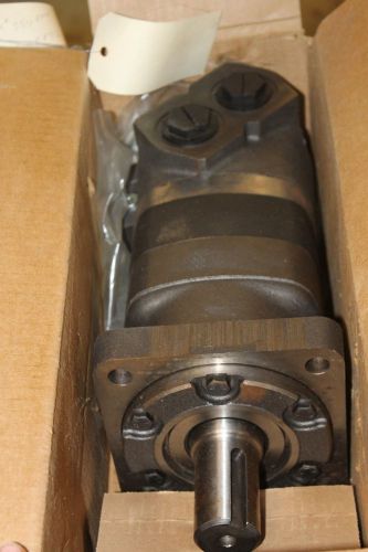 NEW EATON CHAR-LYNN 46-00 112-1067-006 HYDRAULIC PUMP