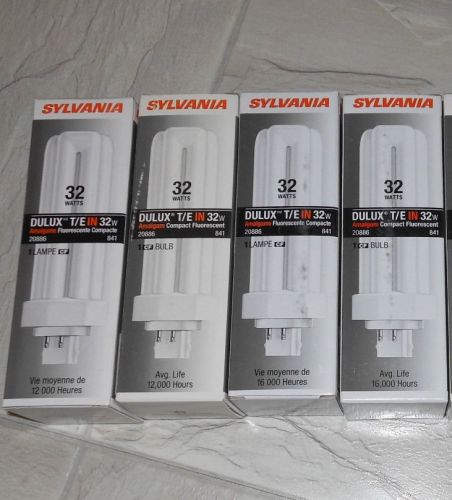 LOT 5  NEW SYLVANIA 20886 COMPACT FLUORESCENT BULB 2400 LUMENS 32W WATTS B210961