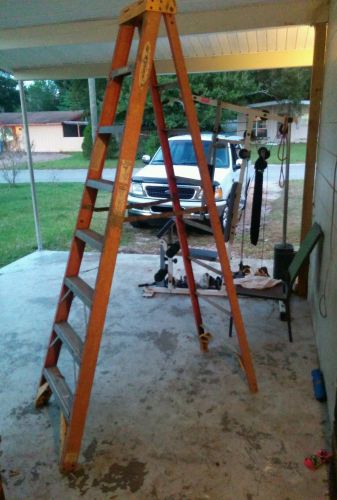 Werner 8&#039; fiberglass step ladder 300# capacity