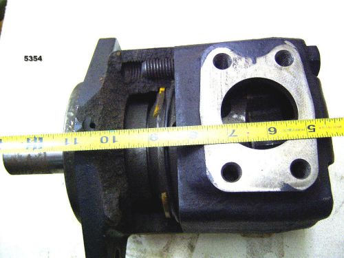 (5354) Large Industrial  Pump 91 D1 092