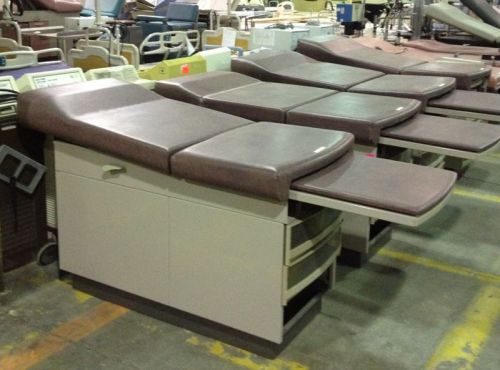 Ritter 300 Exam Table