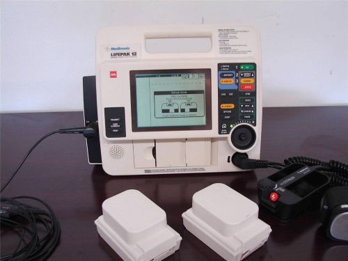 Lifepak 12 BiPhasic 3 Lead ECG AED Hard Paddles Pacing Color Screen 2 Batteries