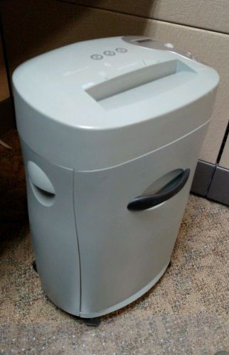 Royal 150 MX Crosscut / Media / Paper Shredder