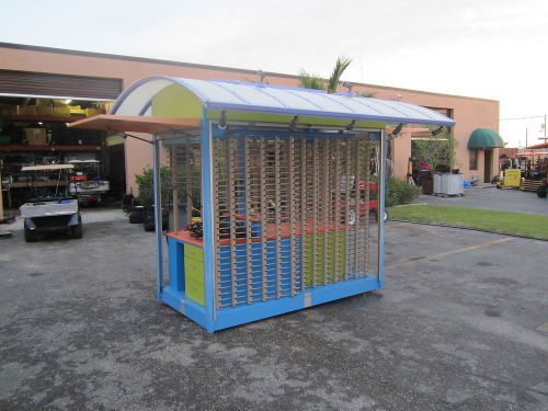 Outdoor kiosk aluminum 4 rollup doors full power rolls 1 of a kind theme park for sale