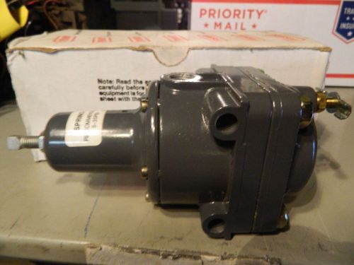 FISHER 67AFR/224 PRESSURE REGULATOR