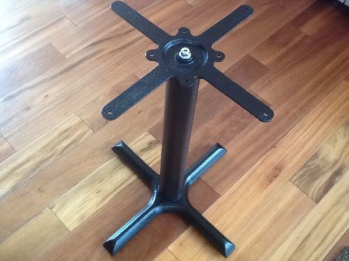 CAST IRON TABLE BASE FlatTech Auto Adjust Hydraulic Self Leveling NEW