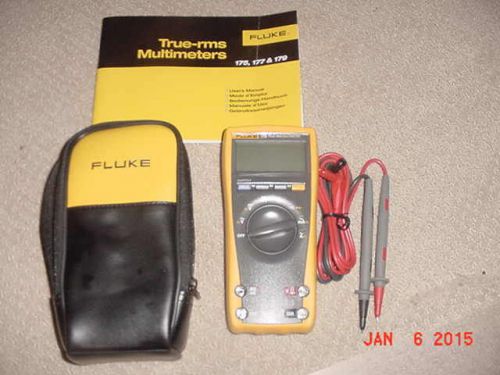 FLUKE 175 MULTIMETER NEW in Case/w manual