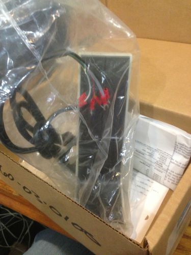 MOTOROLA TMN1005B BASE STATION DESKTOP MICROPHONE NOS ! ! Vintage !