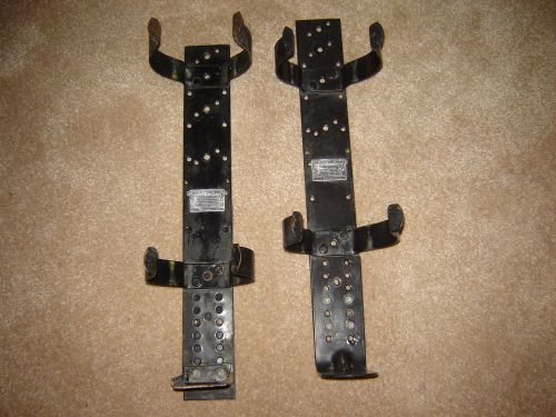 (2) WALKAWAY SCBA BRACKETS MODELS UN 6 30 3 F &amp; 6 30 2 F (used)