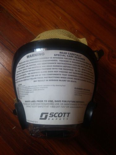 NewScott AV3000 Mask Facepiece Size Medium