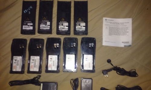 16 pc Misc Motorola HTN9702A Chargers+HNN9360,NTN7143 Batterys+HMN9036A Ear pcs