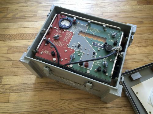 ZM-3A/U Capacitor Tester w/Case   ~Pristine~ !