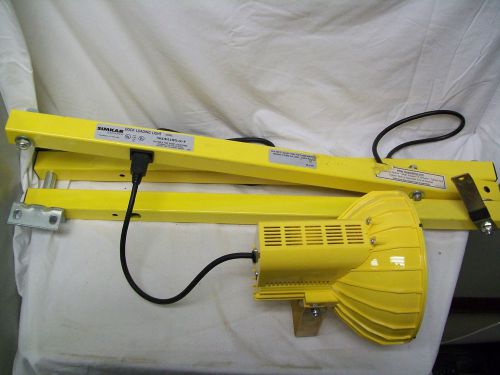 Simkar skddlhps-60-p dock light double strut 60&#034; arm for use in damp locations for sale