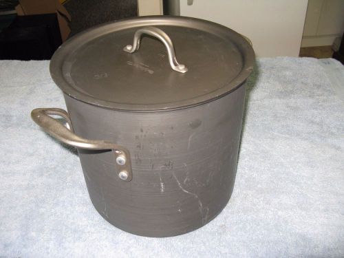 COMMERCIAL Calphalon 12 Qt STOCK POT with LID Hard Anodized Aluminum # 812