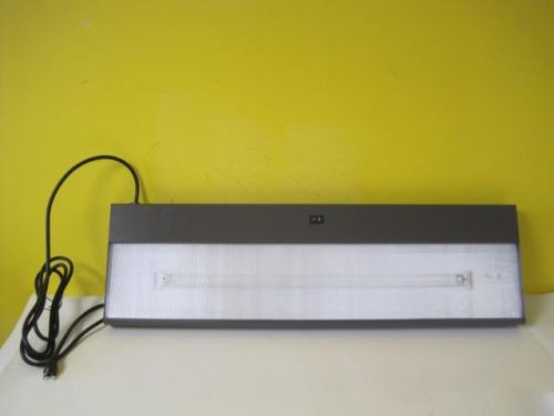 NEW Herman Miller Under Cabinet Fluorescent Desk Light Mdl. G6120.36NS MT NIB