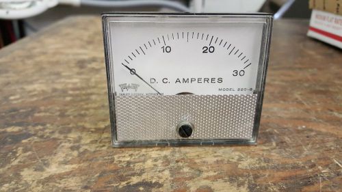 USED TRIPLETT D.C. AMPS GAUGE MODEL 220-G NICE CONDITION