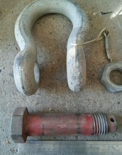 Crosby 30 ton- 1-1/2&#034; Nut And Bolt Shackle