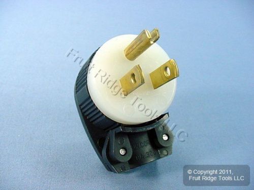 Cooper INDUSTRIAL GRADE ANGLED Plug NEMA 5-15P 5-15 15A 125V 6265