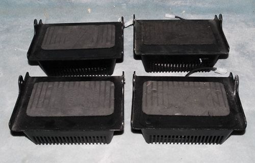 Group Of 4 Motorola HLN 6042A Desktop Tray With Speaker For APX Series Radios