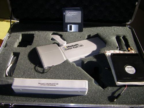 MACBETH SPECTROPHOTOMETER A-9071