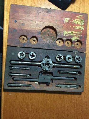 Vintage Ace tap and die set - original wood box