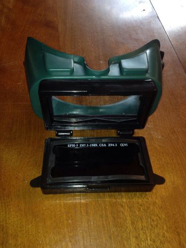 Gateway safety slide front welding goggle, soft vinyl frame sfh-5z87.1-1989.csa for sale