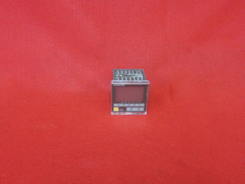 Omron H8BM BD 304 24 VDC Counter W/ side rails