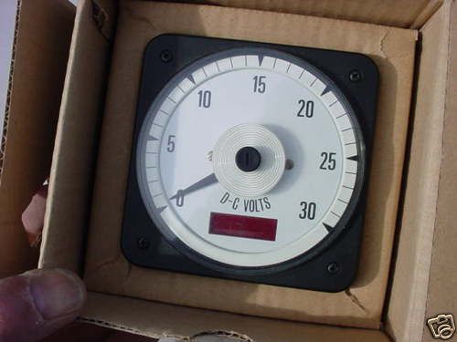 CROMPTON 0 - 30 VDC PANEL GAUGE   077-DIVA-NLNL-PQ