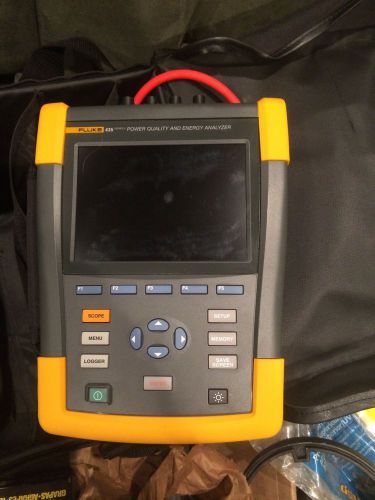 Fluke 435-II Series 2 Three-Phase Power Quality and Energy Analyzer - Pristine!