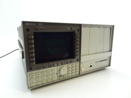 HP 70004A SPECTRUM ANALYZER DISPLAY MAINFRAME LABORATORY