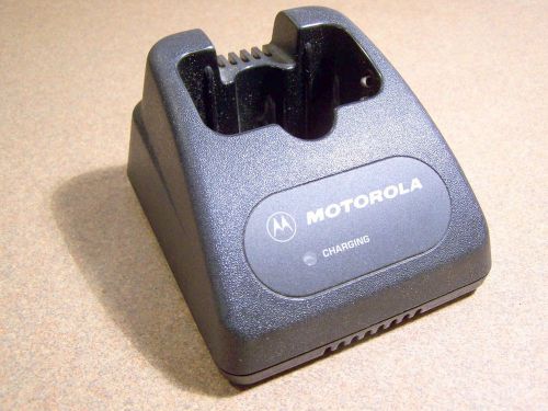 Motorola 2-way radio charger radius sp50 sp50+ htn9014 - htn9014a - htn9014c for sale