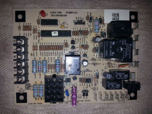 Goodman Furnace Control Board-Used On A Stanby Heating Unit-1165-310-PCBBFF112