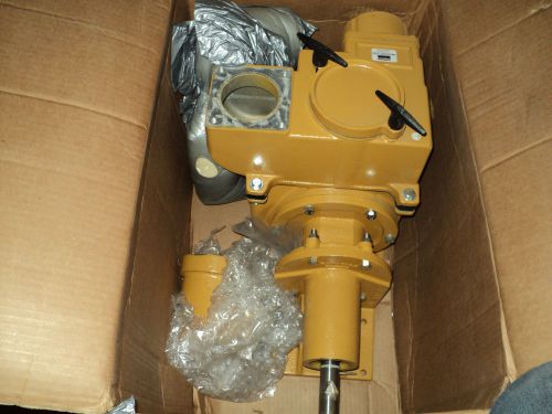 DAYTON PUMP , TRASH , 7 1/2 HP , MAX PRESSURE 23 PSI , TEMP RANGE 40 -180 F