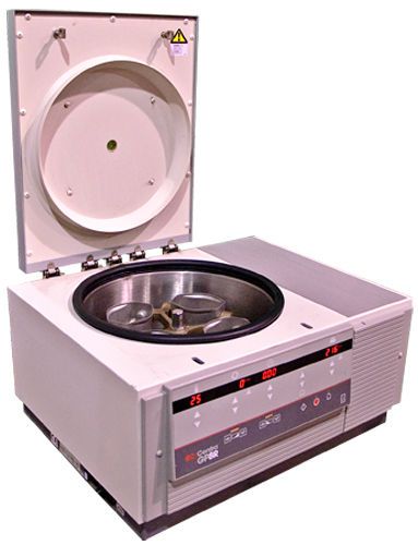 IEC Centra GP8R High Speed Refrigerated Centrifuge w/Rotor